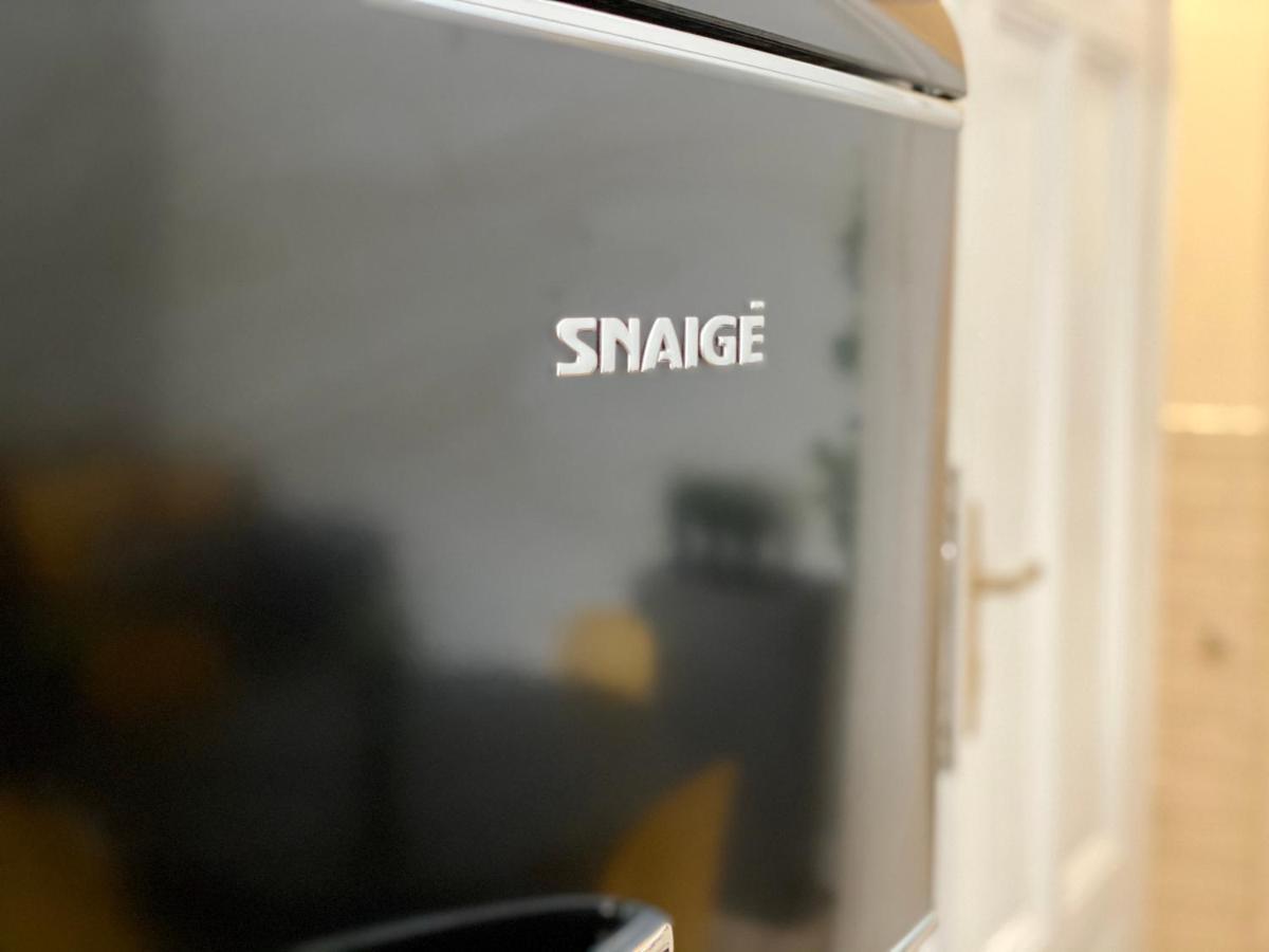 Standard Apartment By Hi5 - 2 Bedroom Suite In The Center ブダペスト エクステリア 写真